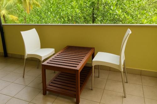 Balcony/terrace, Jungle by sturmfrei Vagator in Vagator
