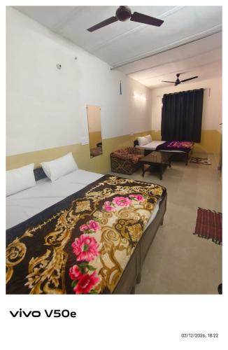 Hotel Harry Sangam photo 2