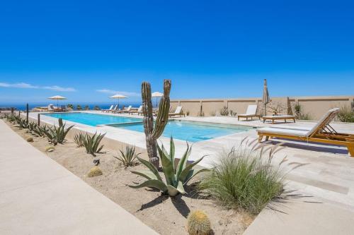 Charming Coastal Resort with Ocean Views, Pool, Gym and Shared Amenities