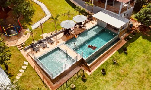 Swimming pool, Bendita Pousada in Corumba De Goias