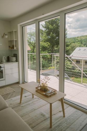 Kilátás, Well M cottage in Velem