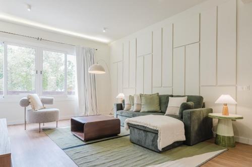 Barcelona Stadium Signature Apartment