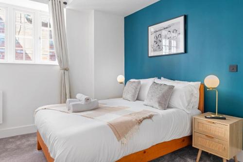 Bright 2BR City Center Apt | Long Row – khách sạn tại Khac