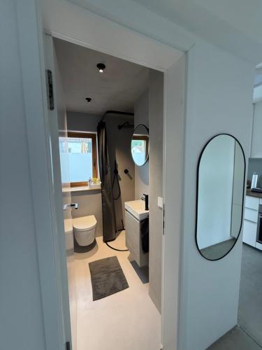 modern studio - Stuttgart Süd, Stuttgart (Foto 3)