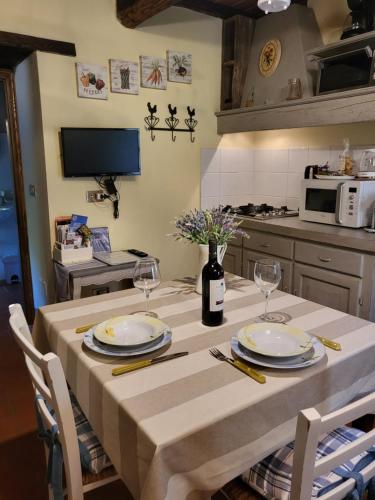 virtuve, Rustico "il Casale del Mulino" in Talla