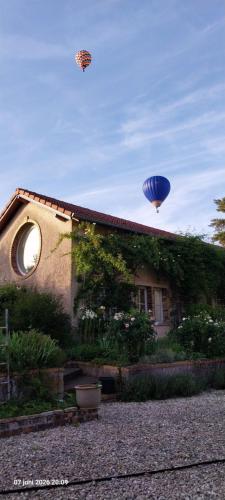 Gîte La Cour Cachée (Gite La Cour Cachee) in Fresnes-en-Woevre