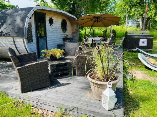 Létesítmények, Muhu Leeni Glamping in Võlla
