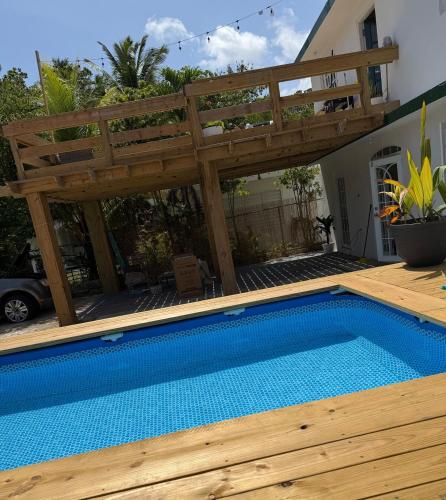 Casa Bali Tropical Escape - image 8