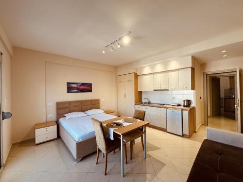 Thoma's K Studios - Vlora Thoma's K Studios - Vlora