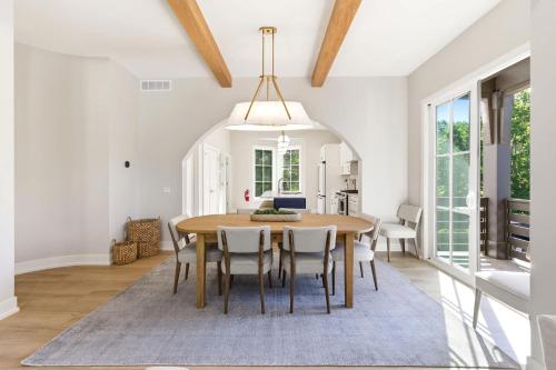 Kitchen, NEW Elevated Lake Living Walk to Beach EV & Pool in Union Pier (MI)