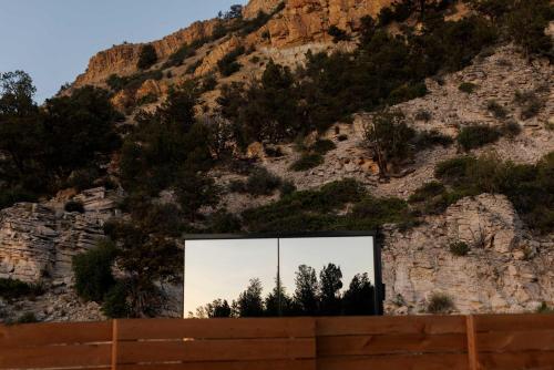 Mirror Mountain at East Zion Resort – khách sạn tại Glendale