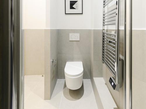 LivinParis - Luxury AC 4 Bedrooms Opera I - image 14
