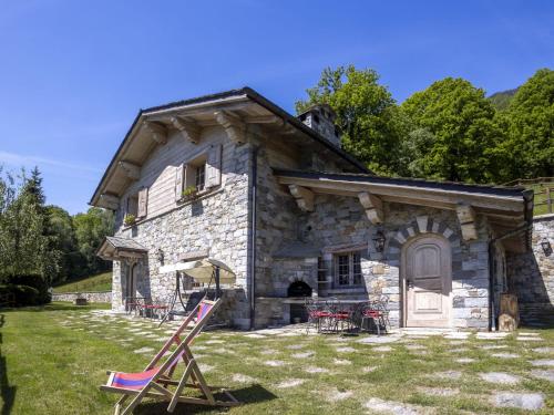 Chalet Chalet Anna by Interhome