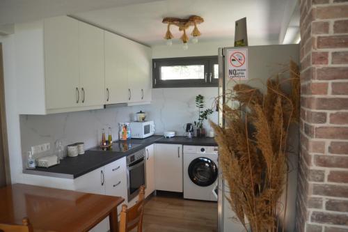 Thalantheia House in Agios Konstantinos (Fthiotis)