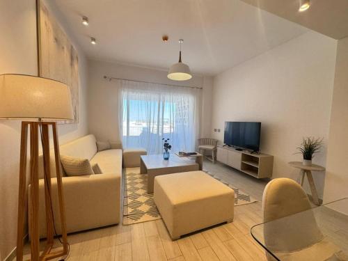 Fouka North Coast 2BR Sea View by Mynt Hospitality SA-2B-G04 – khách sạn tại Zawiyat Ailat Nuh