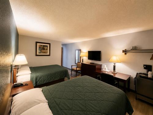 Corning Inn - image 24