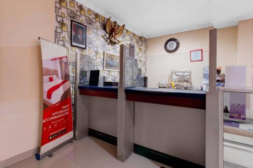 Lobby, Hotel O near Universitas Gadjah Mada formerly Seruni Residence in Depok