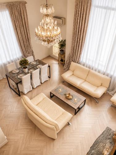 Duplex a la Villa Canteraine – khách sạn tại Pointe Croisette