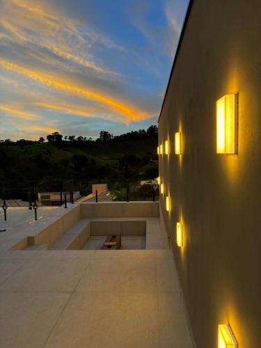 Casa em Juruaia com piscina, fogão a lenha,lareira - Quinta dos Laranjais (Casa em Juruaia com piscina, fogao a lenha,lareira - Quinta dos Laranjais) in Juruaia