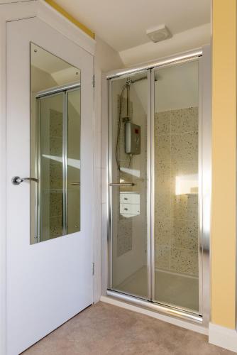 Ashbrook House Apartments - image 5