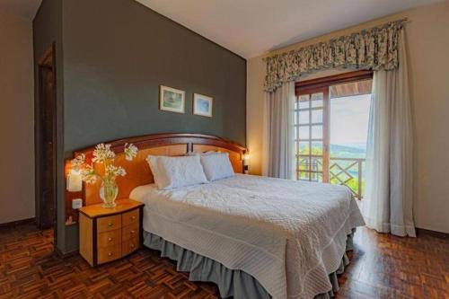 2 twin beds