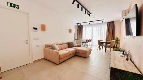 Opulent 2 bedroom short walk from the waterfront – khách sạn tại Il Gzira