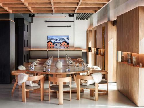 ห้องอาหาร, Swissôtel Resort Kolasin in โคเลซิน