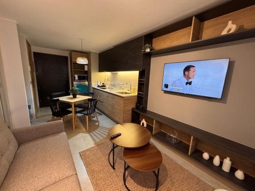 New Smart Apartment, Irarrazabal Metro, 1 bedroom, 2 beds