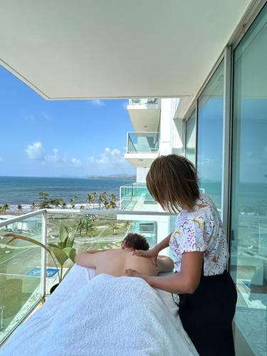 NEW Stunning Caribbean Sea View in Maria Chiquita