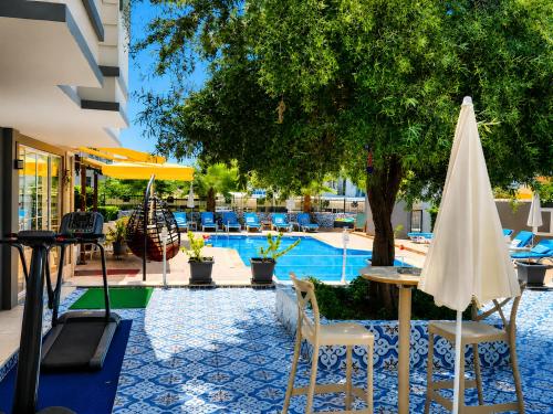 Esperanza Hotel - Hôtel - Antalya