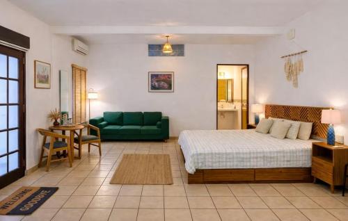 Suite in BEST neighborhood in Oaxaca