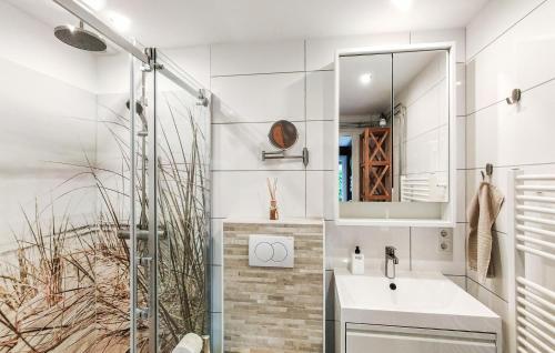 Bathroom, Nice Home In Stavenisse With Swimming Pool in Tholen