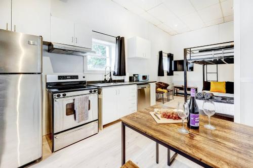Wow - Loft 10min Qc Stationnement Gratuit Rue - Levis