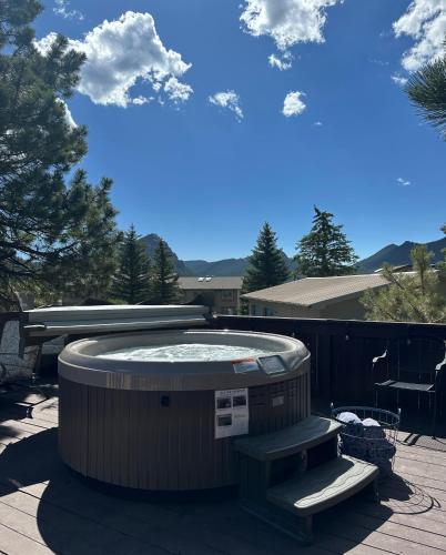 Columbine Inn