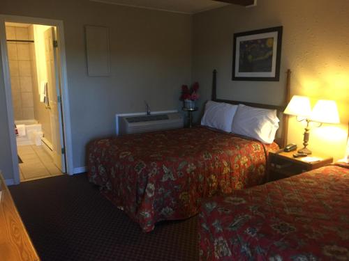 Rustic Motel Rolla