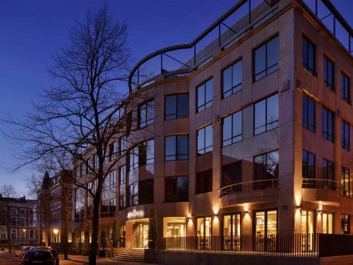 Mövenpick Hotel The Hague – khách sạn tại Trung Tam Thanh Pho