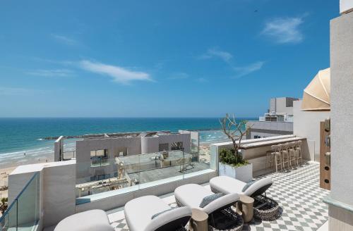 Savoy Sea Side Hotel