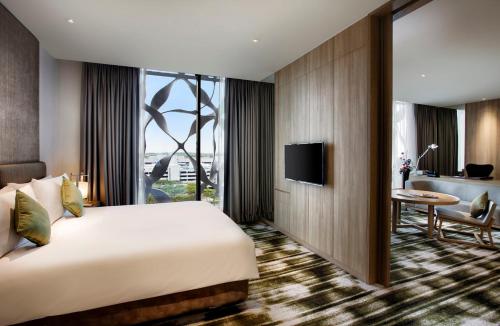 room detail thumbnail 1