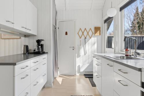 Iekārtas, Lovely Cottage Close To A Beautiful Beach in Vig