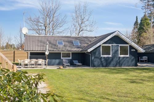 Iekārtas, Lovely Cottage Close To A Beautiful Beach in Vig