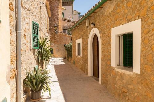 Town House Alba in Fornalutx in Fornalutz