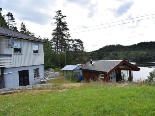 Hotelli välisilme, 6 person holiday home in Øyslebø in Marnardal