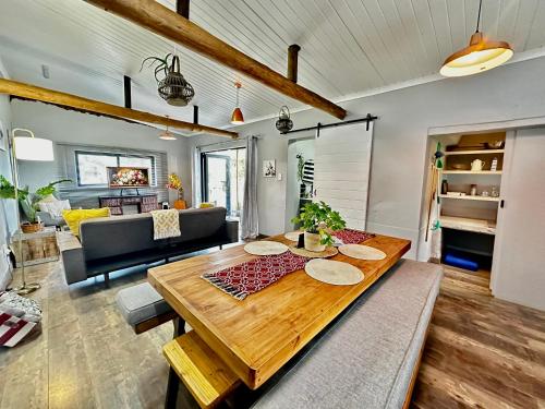 Hephzibah Inn Farm Cottage in Hermon