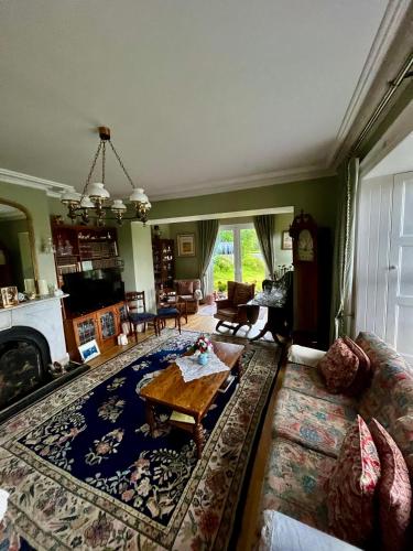Muxnaw Lodge near Blackwater Stables