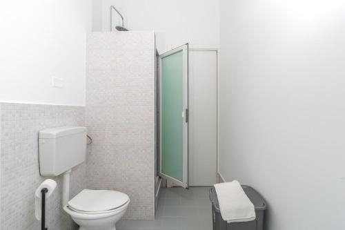 Avola Center Home - image 3