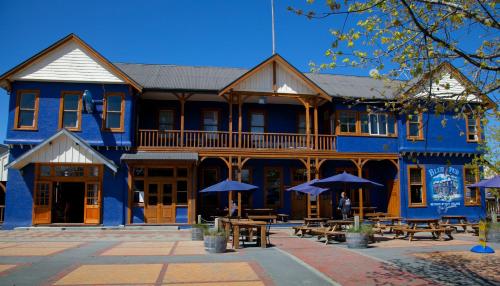 入口, 藍色酒吧酒店 (Blue Pub Hotel) in 梅思文
