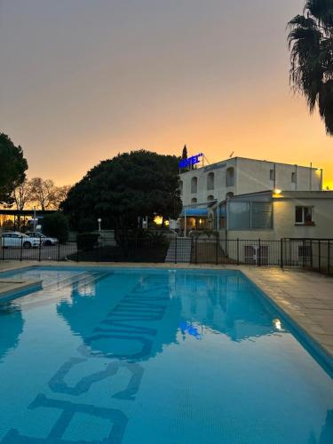 hotel photo