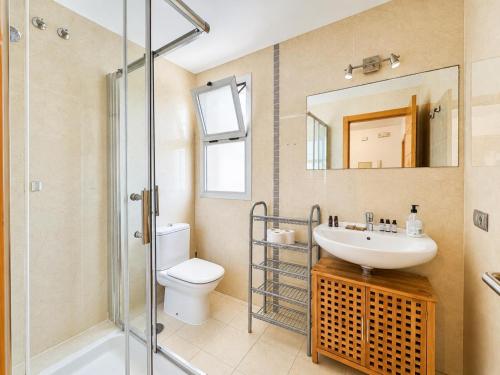 Malaga Center Flat Exclusive - image 19