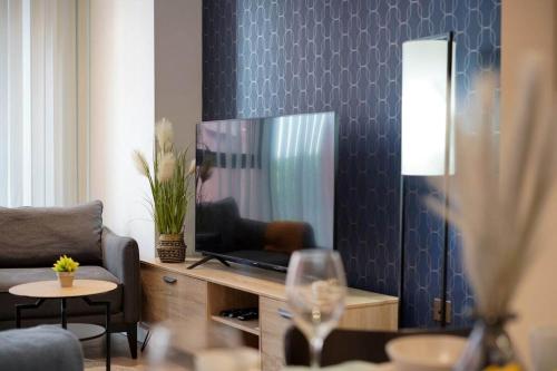 Luxe 2BR / Paddington / Hyde Park - image 2
