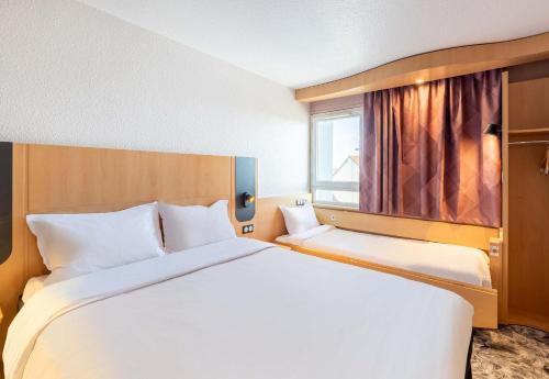 B&B HOTEL Lyon Eurexpo Bron Room Type - Triple Room